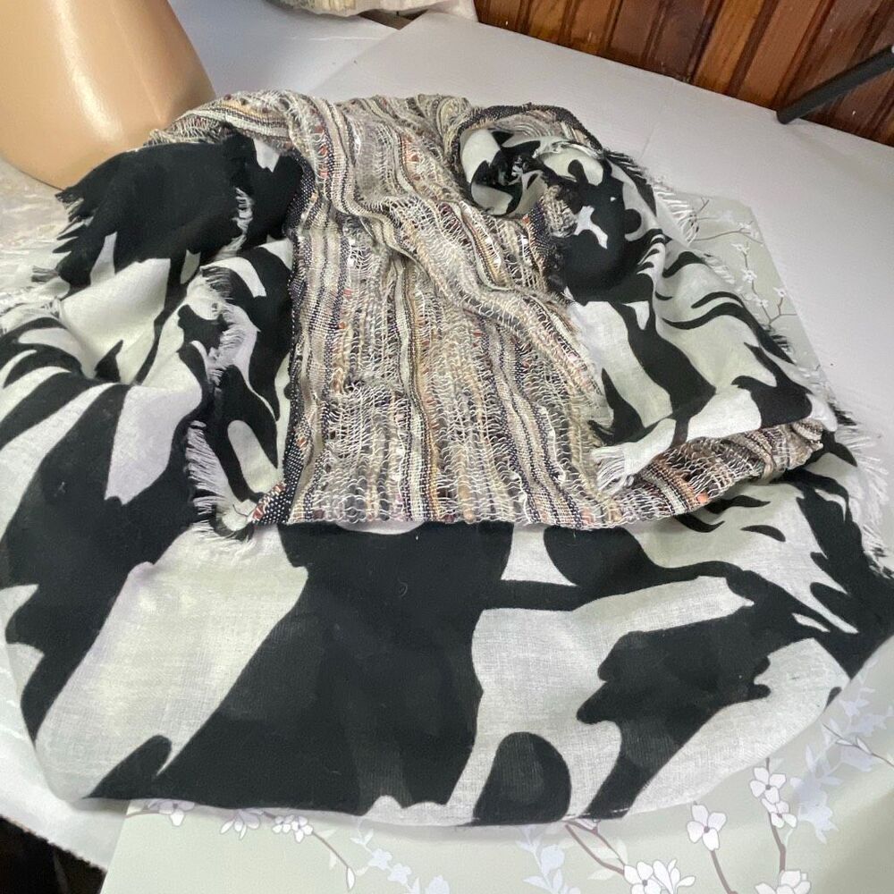 NWT collectioneighteen scarf infinity boho, festival - issue